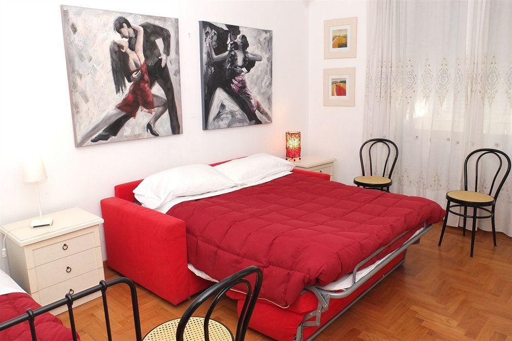 B&B A Room For Holiday Rom Exterior foto