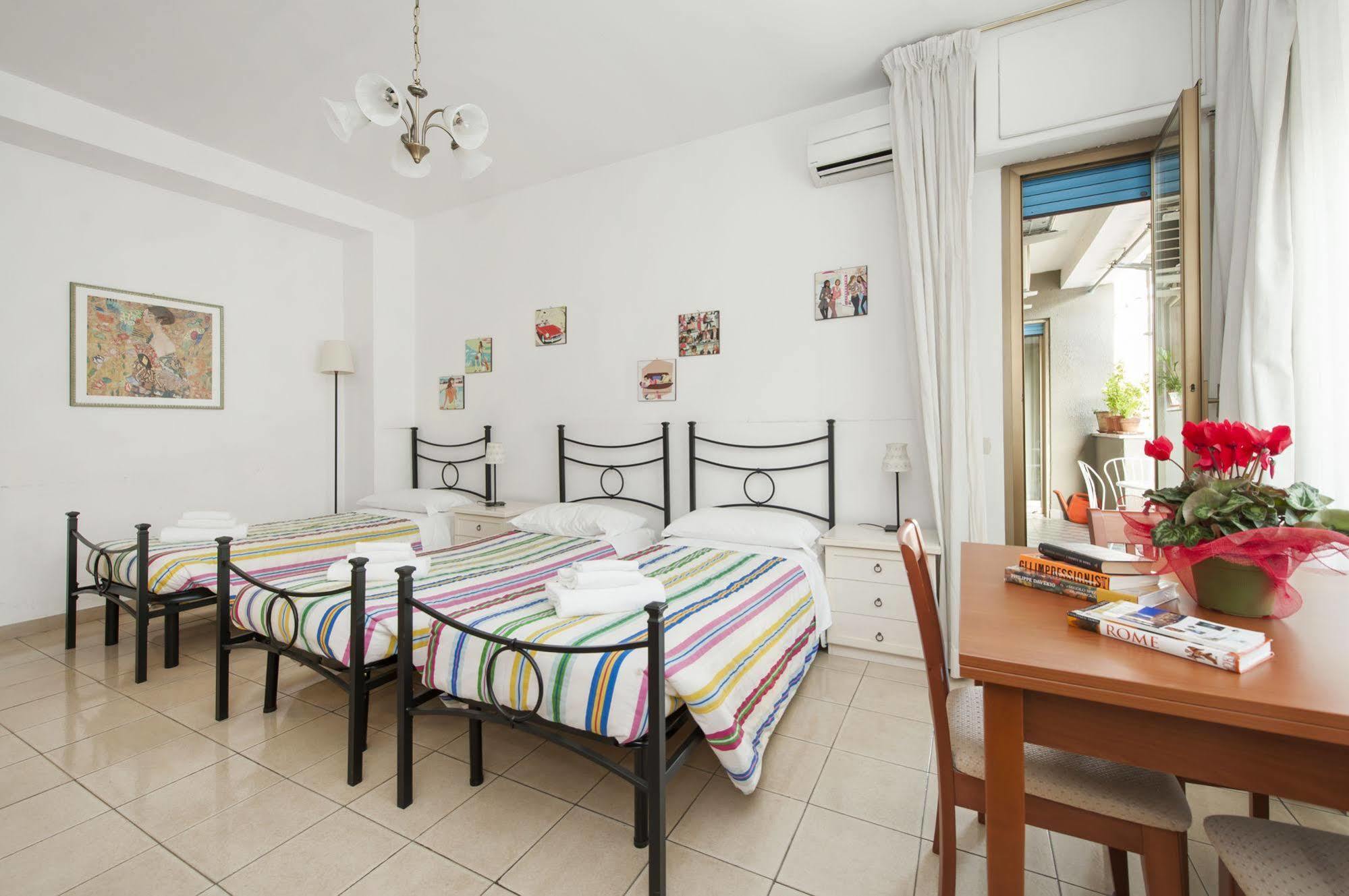 B&B A Room For Holiday Rom Exterior foto