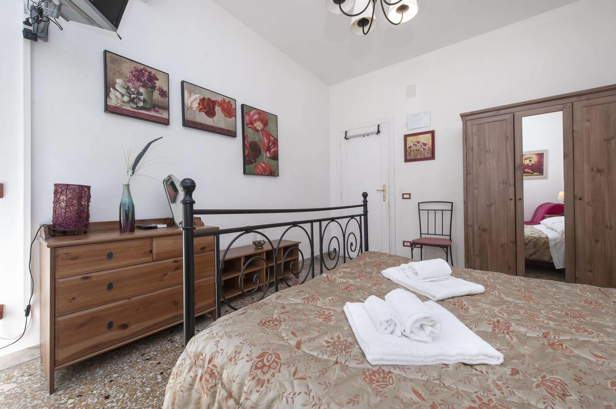 B&B A Room For Holiday Rom Exterior foto